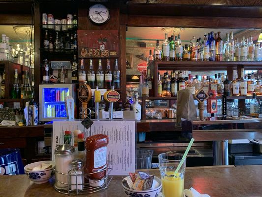 Alfred's Cafe by null