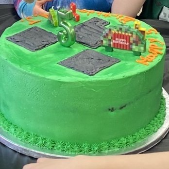 It's All Good In The Kitchen - Minecraft cake last year- wow! - Bakeries Near Me - North Andover, Massachusetts