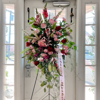 Blue Violet Flower Studio - Florists Near Me - Warrington, Pennsylvania