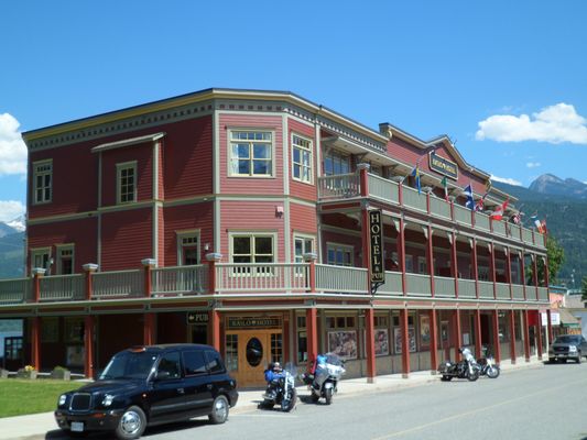 Kaslo Hotel by null