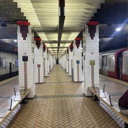 Broadway Station - MBTA - Red Line