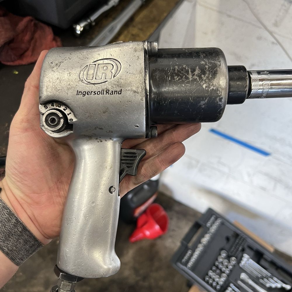 Gearheads - Other side of impact driver shows torque adjustment dial. - Auto Repair Near Me - Oceanside, California Gearheads - Other side of impact driver shows torque adjustment dial. - Auto Repair Near Me - Oceanside, California