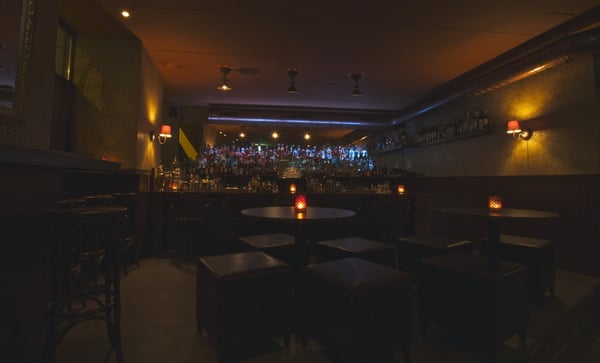 Tales Bar by null
