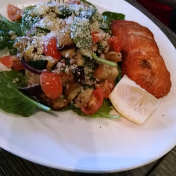 Tri Valley Bistro - Spinach and Farro Salad with Salmon. A meaty mix of vegetables that will keep the mouth occupied! - Breakfast & Brunch Near Me - Pleasanton, California Tri Valley Bistro - Spinach and Farro Salad with Salmon. A meaty mix of vegetables that will keep the mouth occupied! - Breakfast & Brunch Near Me - Pleasanton, California
