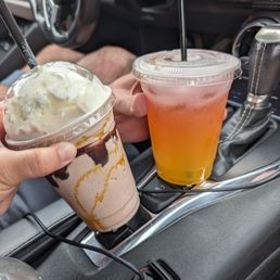 Dragon fruit juice and a chocolate caramel milkshake