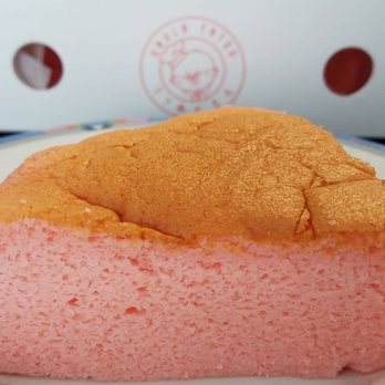 Uncle Tetsu - strawberry cheesecake - Desserts Near Me - Torrance, California Uncle Tetsu - strawberry cheesecake - Desserts Near Me - Torrance, California