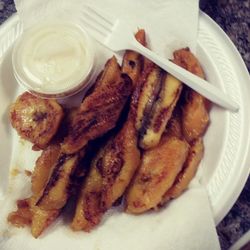 Kafecito - El delicioso platano macho lo asen Al instante huele y save muy rico