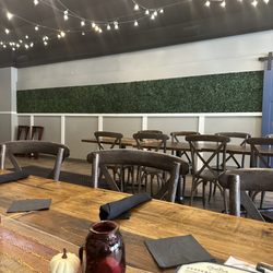 Goldfinch Tap + Eatery