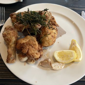 Wayfare Tavern - FRIED CHICKEN - American Near Me - San Francisco, California Wayfare Tavern - FRIED CHICKEN - American Near Me - San Francisco, California