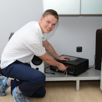 Go Handyman - TV Installation London - Plumbing Near Me - London, XGL Go Handyman - TV Installation London - Plumbing Near Me - London, XGL