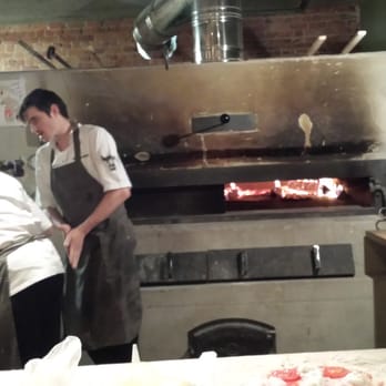De Superette - The oven, fired on wood: the heart of the resto. - Bakeries Near Me - Gent, VOV