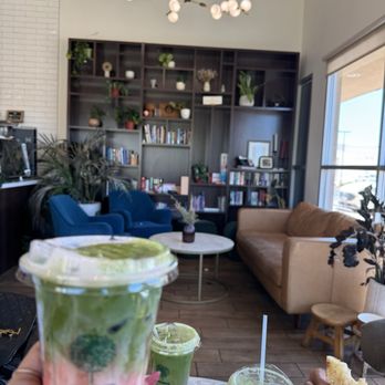 Evergreen Coffee - strawberry matcha - Coffee & Tea Near Me - Henderson, Nevada