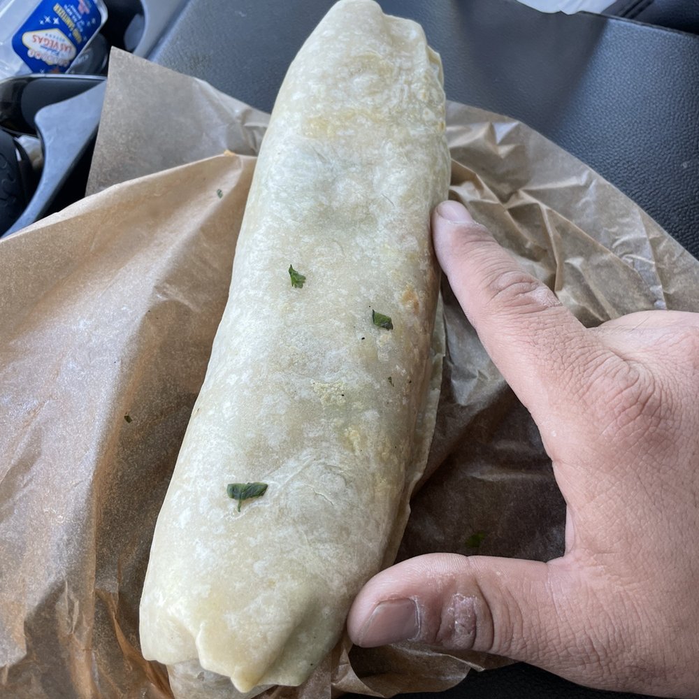 Serranos Mexican Food - Tu y burrito 10$ - Mexican Near Me - Escondido, California Serranos Mexican Food - Tu y burrito 10$ - Mexican Near Me - Escondido, California