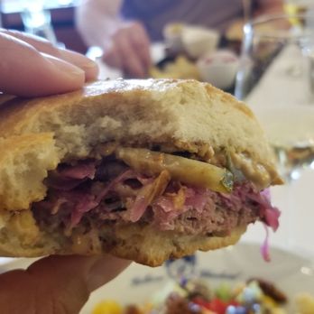 Le Bristol - Pastrami sandwich - German Near Me - Boppard, RP