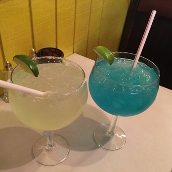 Burrito Jalisco - Margs on the rocks! - Mexican Near Me - Orland Park, Illinois