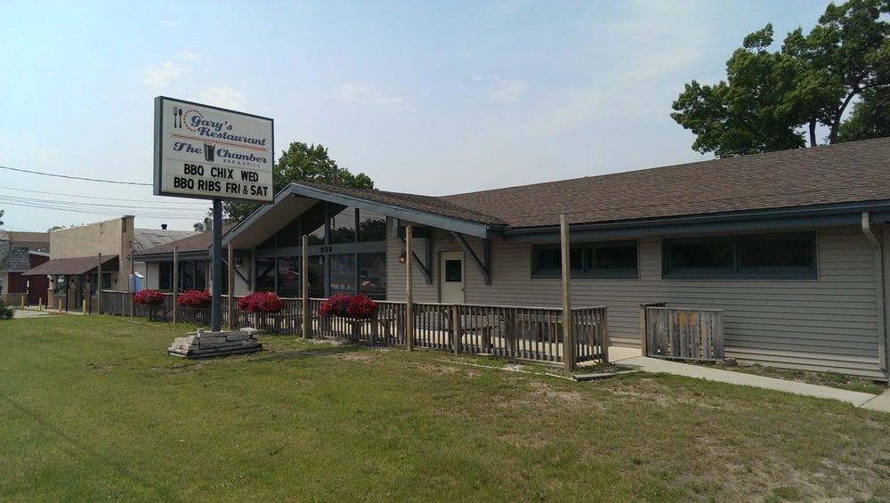 CHAMBER BAR 906 E Colby St, Whitehall, Michigan Pubs Restaurant