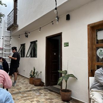Delica Mitsu - Patio - Japanese Near Me - Zona Centro, GUA Delica Mitsu - Patio - Japanese Near Me - Zona Centro, GUA