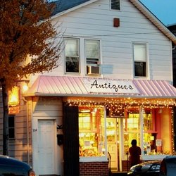 Barbara's Unique Antique Boutique