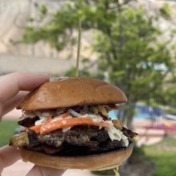 Sola Burgers