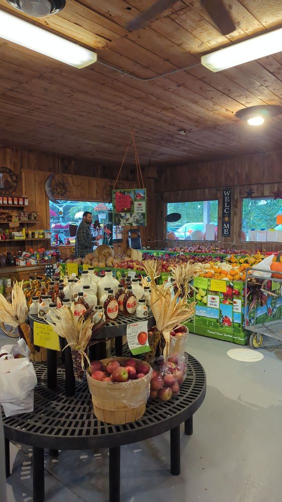 Food from Harvest View Farm Market