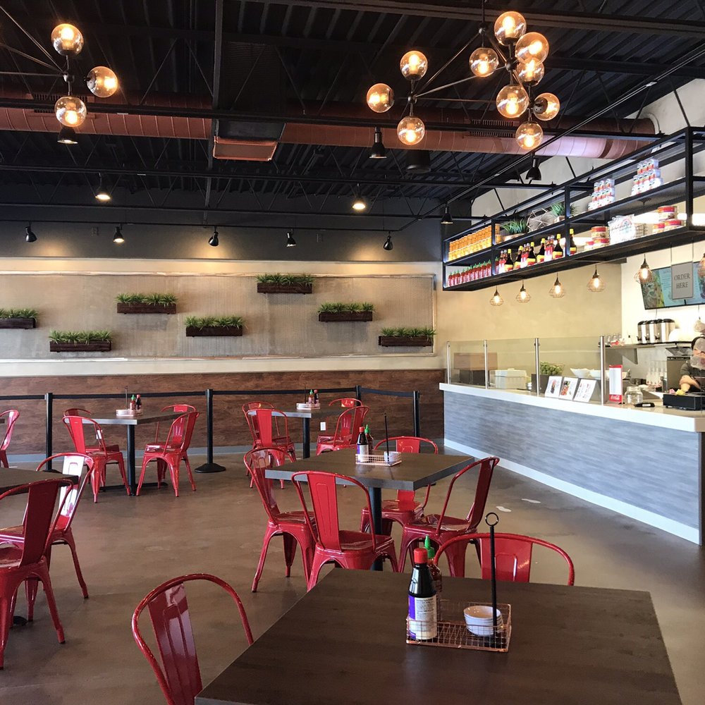 Wich Pho - Seating area - Vietnamese Near Me - Edmond, Oklahoma Wich Pho - Seating area - Vietnamese Near Me - Edmond, Oklahoma