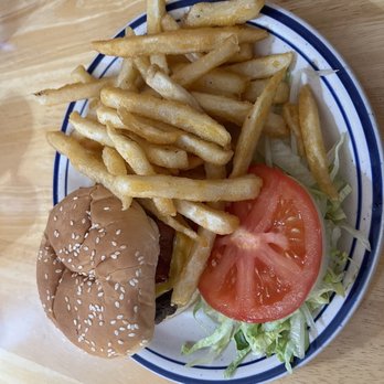 Trails Inn Restaurant - Bacon Cheeseburger - American Near Me - Ashton, Idaho Trails Inn Restaurant - Bacon Cheeseburger - American Near Me - Ashton, Idaho