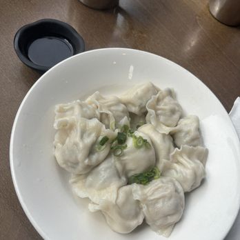 Hon's Wun-Tun House - H7. Shepherd Purse & Pork Dumplings (12) - Cantonese Near Me - San Francisco, California Hon's Wun-Tun House - H7. Shepherd Purse & Pork Dumplings (12) - Cantonese Near Me - San Francisco, California