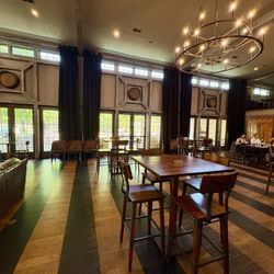 Veritas Vineyard & Winery