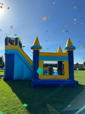 Dry/Wet slide bounce combos - CAIA Inflable Party Rental is here to make every occasion a memorable adventure. With commitment to fast, friendly, and reliable service, count on us to bring the bounce to your backyard without a hitch. Book online or call directly! Dry/Wet slide bounce combos - CAIA Inflable Party Rental is here to make every occasion a memorable adventure. With commitment to fast, friendly, and reliable service, count on us to bring the bounce to your backyard without a hitch. Book online or call directly!