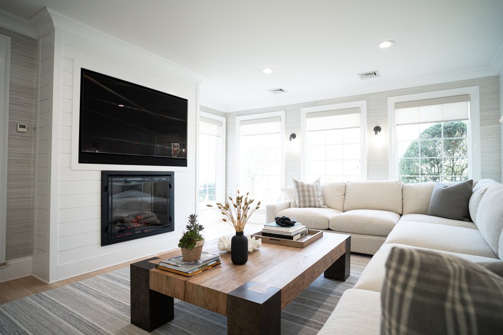 Slide of Handyman Express