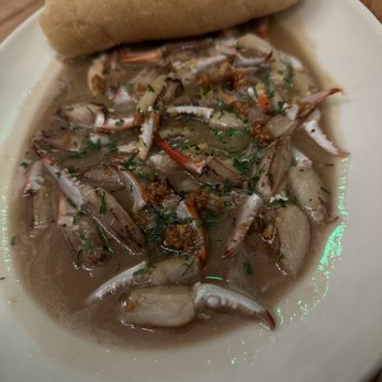 Maie Day - Crab claws - New American Near Me - Austin, Texas Maie Day - Crab claws - New American Near Me - Austin, Texas