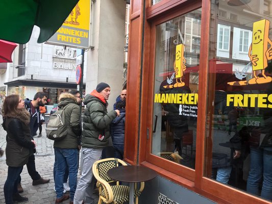Manneken Frites by null