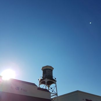 Indiana Premium Outlets - Sunset - Shopping Centers Near Me - Edinburgh, Indiana