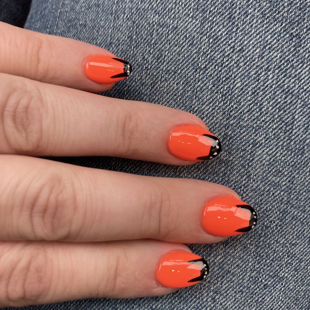 Painted Nail Lounge and Spa - Halloween nails ‍ - Nail Salons Near Me - Dearborn, Michigan