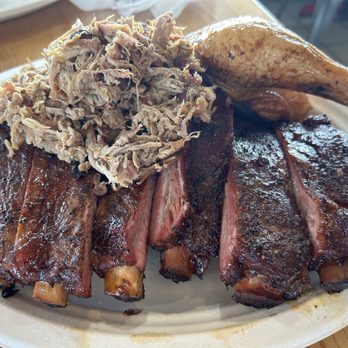 LD's BBQ - Super Sampler. Also brisket and sausage down there! - Barbeque Near Me - East Troy, Wisconsin LD's BBQ - Super Sampler. Also brisket and sausage down there! - Barbeque Near Me - East Troy, Wisconsin