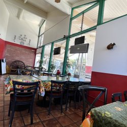 La Guerrerita Mexican Food - Interior