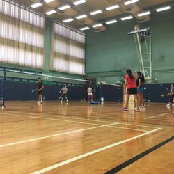 鰂魚涌體育館 - Badminton court