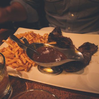 La Maison - Steak & frites - Bistros Near Me - Paris, 75 La Maison - Steak & frites - Bistros Near Me - Paris, 75