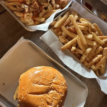 Crazy Good Kitchen - American Near Me - Boston, Massachusetts