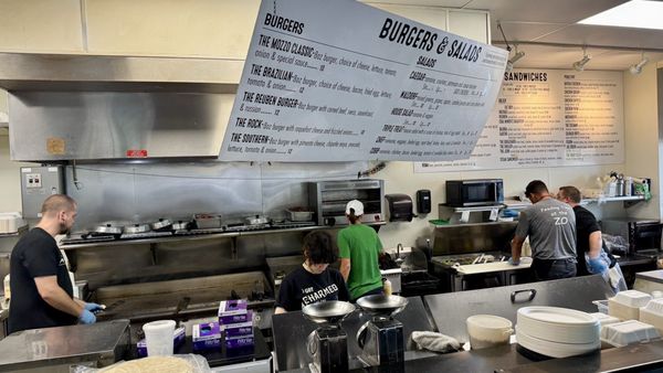 Mozzo Deli (Coleman Blvd) by null