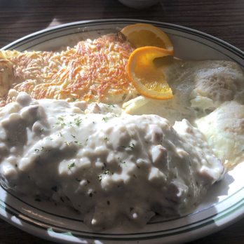 Boulevard Cafe & Grill - Biscuits and gravy, with a side of hash browns. - Breakfast & Brunch Near Me - Petaluma, California Boulevard Cafe & Grill - Biscuits and gravy, with a side of hash browns. - Breakfast & Brunch Near Me - Petaluma, California