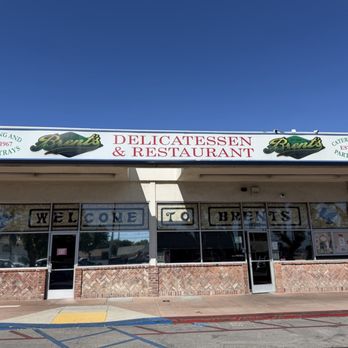 Brent's Deli - Exterior of restaurant - Delis Near Me - Northridge, California