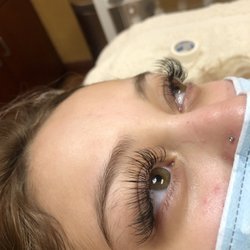 VH ESTHETICS - Classic, 16mm, .15, doll eye style lash extensions