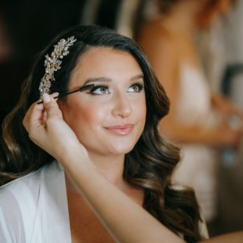 Bombshell Makeovers - Makeup Artists Near Me Bombshell Makeovers - Makeup Artists Near Me