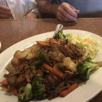 Pearl Thai Cuisine - Padd Se Eww - Thai Near Me - Benicia, California Pearl Thai Cuisine - Padd Se Eww - Thai Near Me - Benicia, California