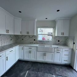 Colorful Kitchen & Bath - Installed Kitchen for customer