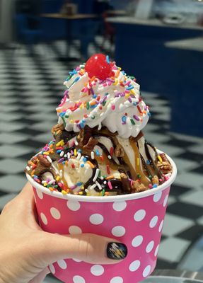 Ye Ole Fashioned Ice Cream by null