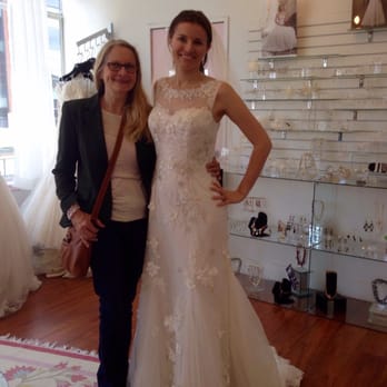 Paris Connection Bridal - My mother and I, second dress fitting, found a veil! - Jewelry Near Me - San Francisco, California Paris Connection Bridal - My mother and I, second dress fitting, found a veil! - Jewelry Near Me - San Francisco, California