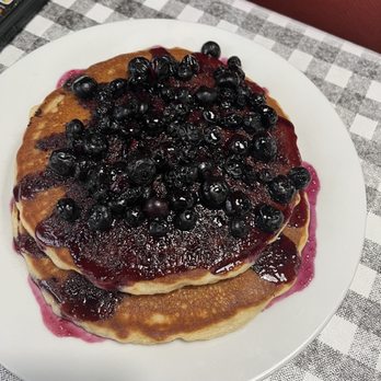 801 Southern Kitchen and Pancake House - Blueberry pancakes - Pancakes Near Me - Advance, North Carolina