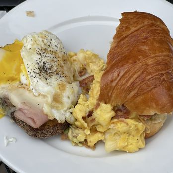 Habitat Coffee and Tea - Splitting the croque madame and breakfast croissant - Breakfast & Brunch Near Me - Los Angeles, California Habitat Coffee and Tea - Splitting the croque madame and breakfast croissant - Breakfast & Brunch Near Me - Los Angeles, California